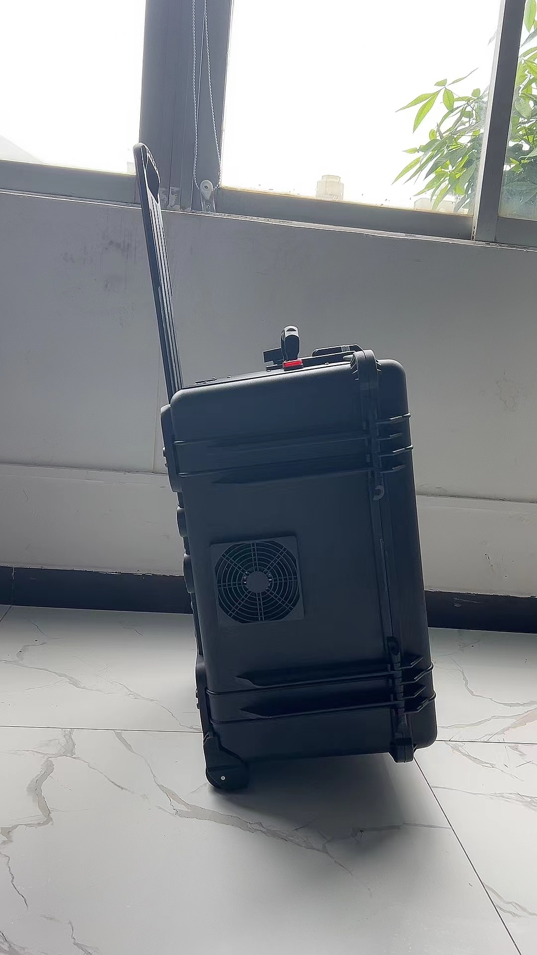 房县手拉箱型移动通信干扰器